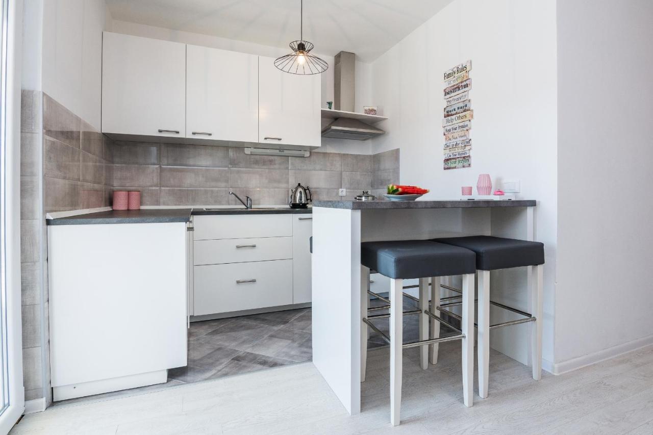 Apartments Krpan Vir Ngoại thất bức ảnh