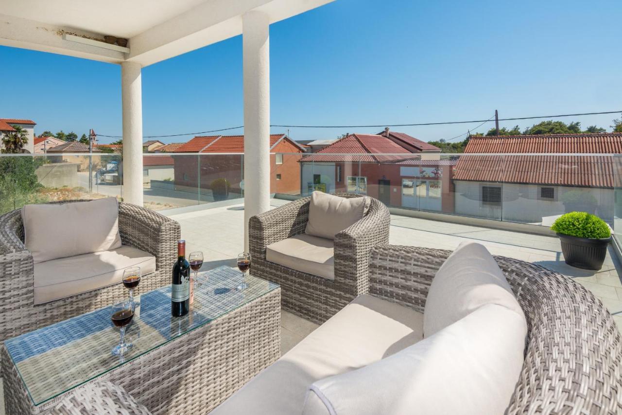 Apartments Krpan Vir Ngoại thất bức ảnh