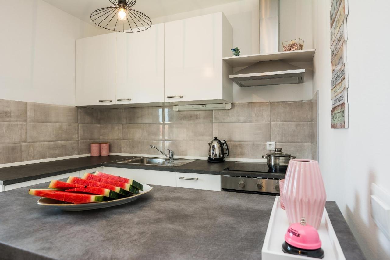 Apartments Krpan Vir Ngoại thất bức ảnh