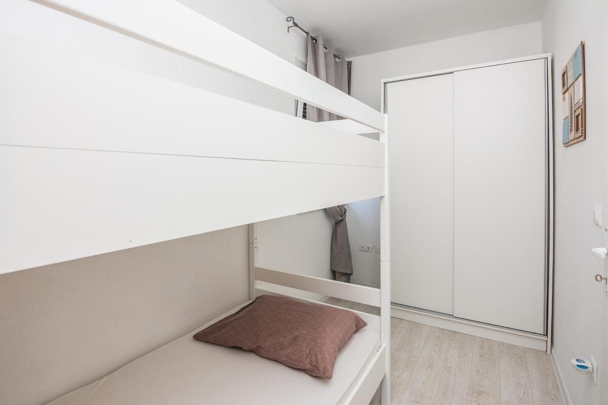 Apartments Krpan Vir Ngoại thất bức ảnh