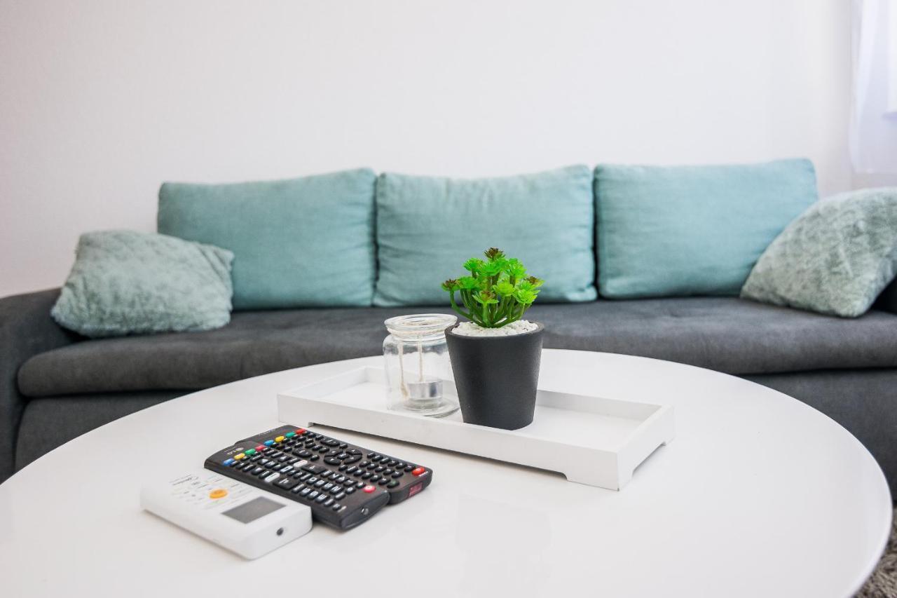 Apartments Krpan Vir Ngoại thất bức ảnh