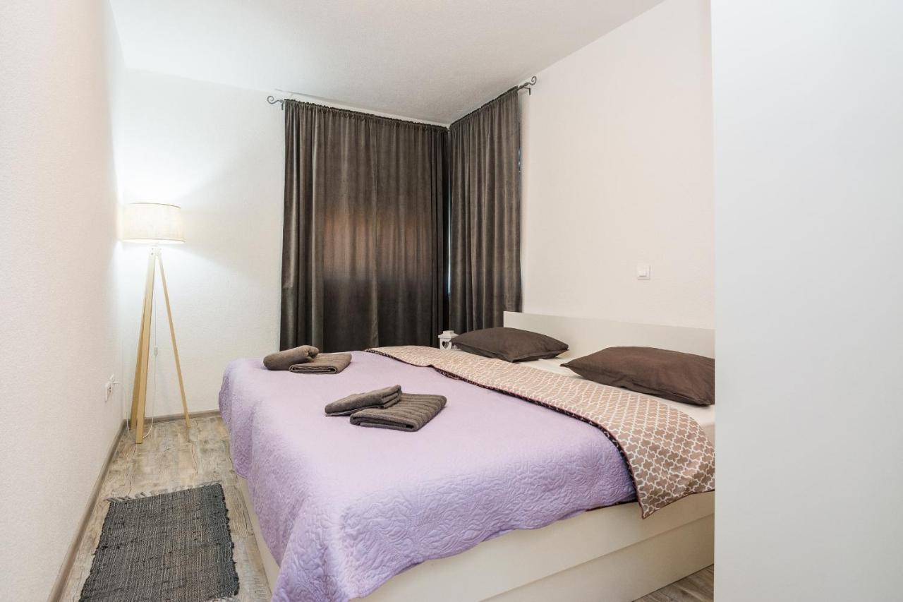 Apartments Krpan Vir Ngoại thất bức ảnh