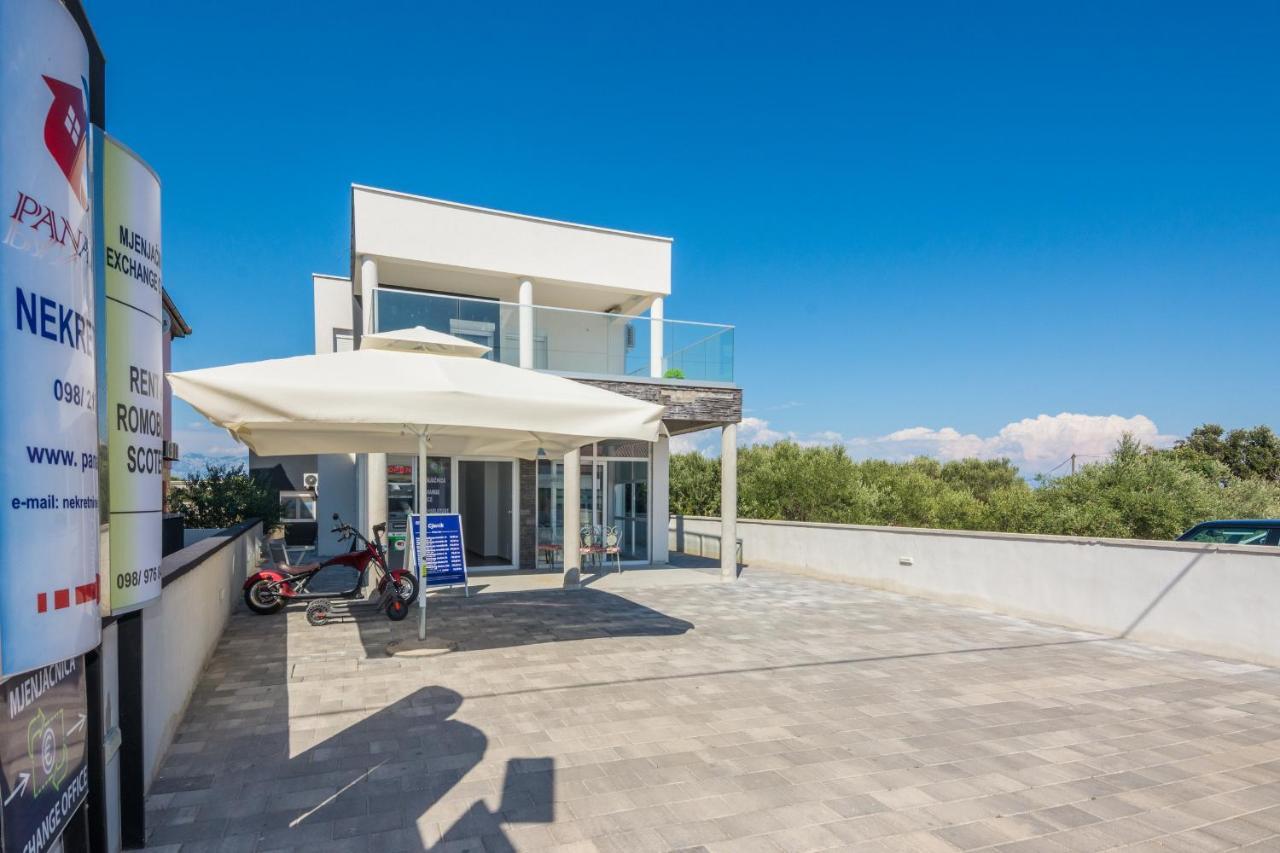 Apartments Krpan Vir Ngoại thất bức ảnh